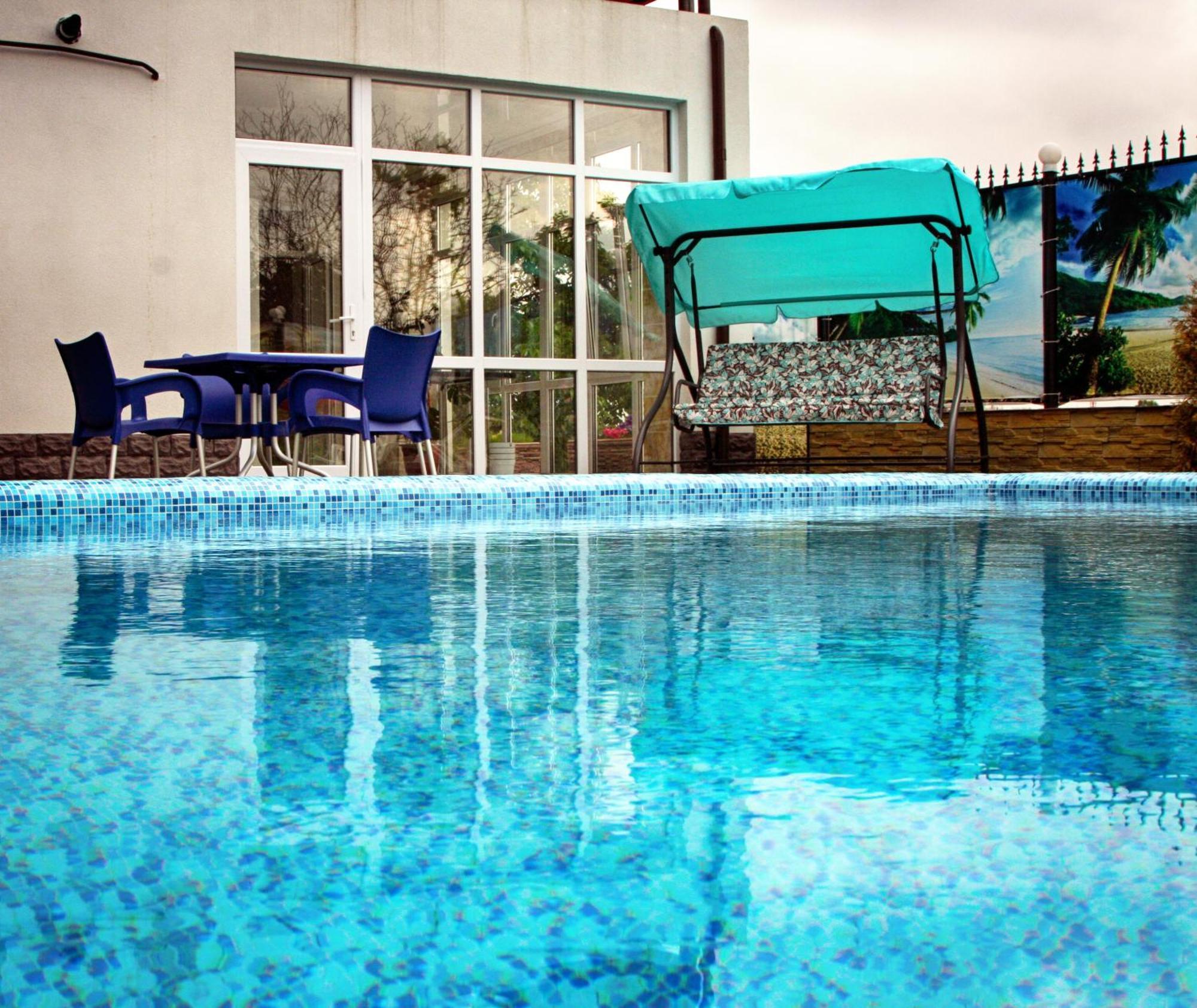 Lolo Hotel Chisinau Ngoại thất bức ảnh