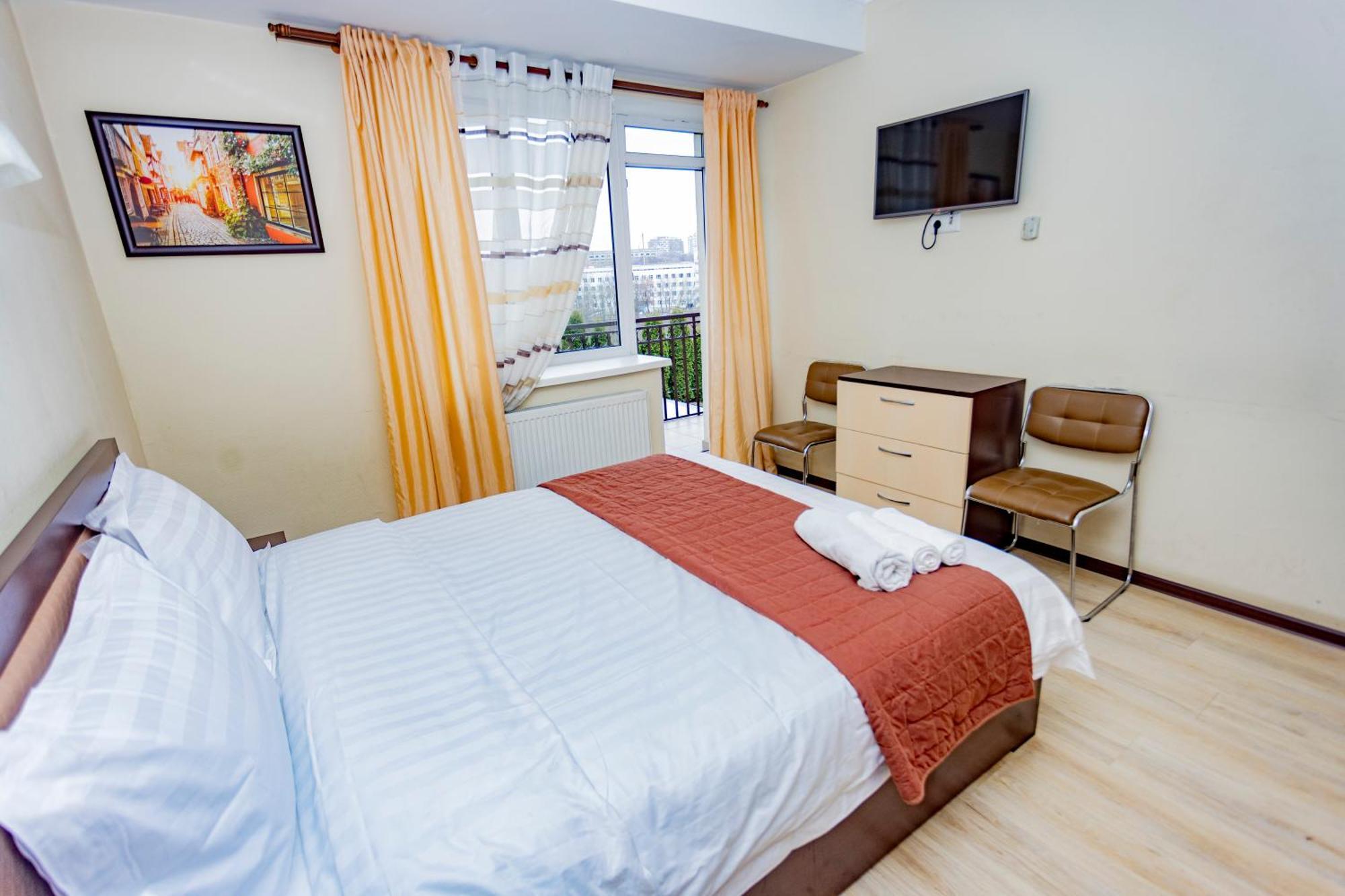 Lolo Hotel Chisinau Ngoại thất bức ảnh